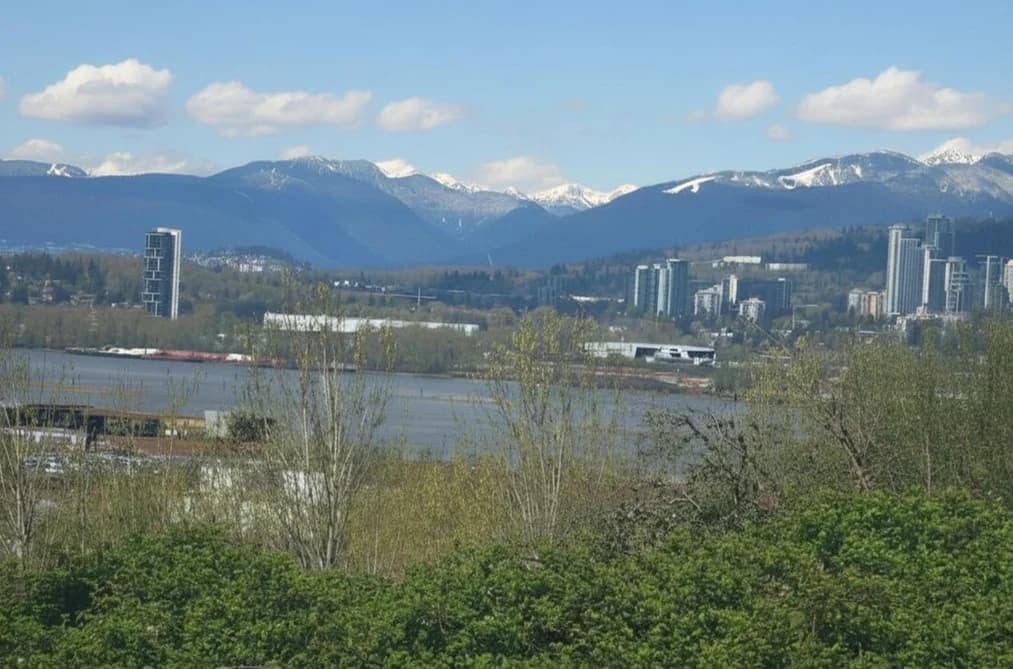 13630 114 AVENUE, Surrey, BC — Residential for Sale - Photo 2