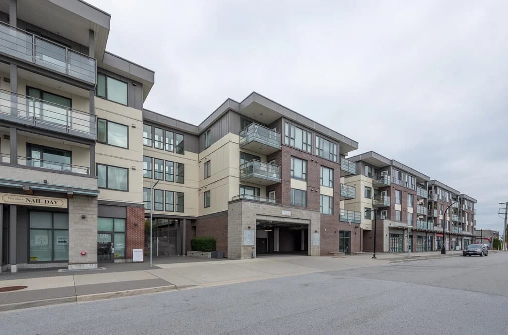 137 5355 LANE STREET, Burnaby, BC — Residential for Sale - Main Photo