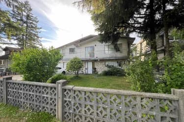 House for sale at 13703 Grosvenor Road Surrey British Columbia - MLS: R3130213