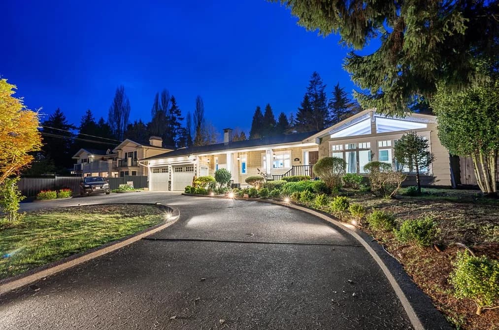 13721 MARINE DRIVE, White Rock, BC — Residential for Sale - Main Photo
