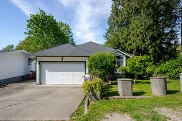 House for sale at 13747 115 Avenue Surrey British Columbia - MLS: R3148172
