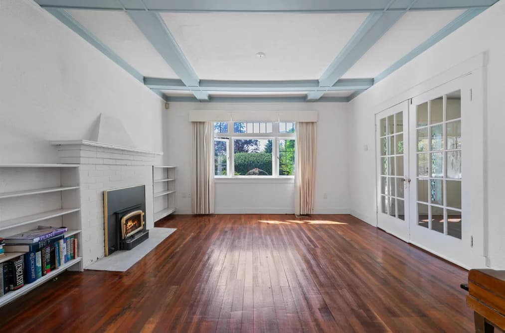 1376 11TH STREET, West Vancouver, BC — Residential for Sale - Photo 2