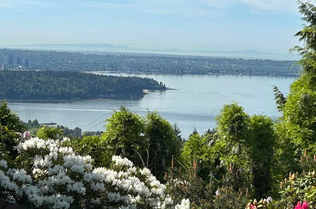 1378 CHARTWELL DRIVE, West Vancouver, BC — Residential for Sale - Main Photo