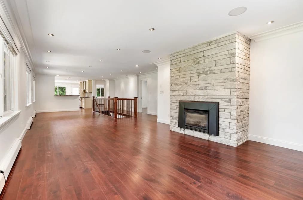 13788 32 AVENUE, Surrey, BC — Residential for Sale - Photo 2