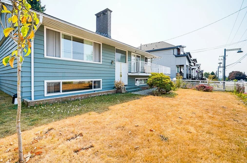 13792 112 AVENUE, Surrey, BC — Residential for Sale - Photo 2