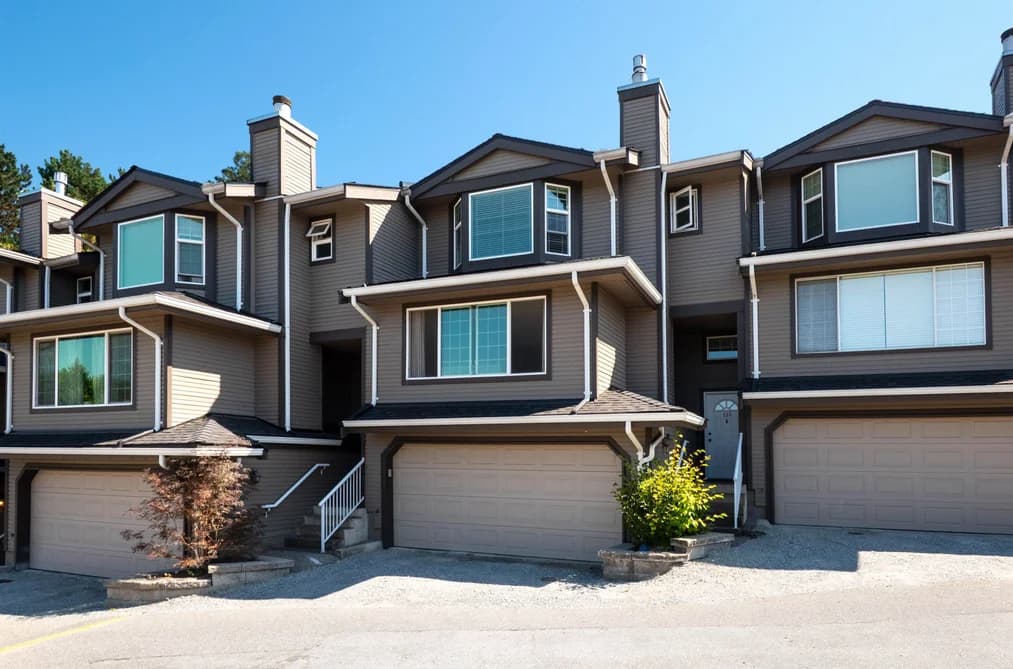 138 1140 CASTLE CRESCENT, Port Coquitlam, BC — Residential for Sale - Main Photo