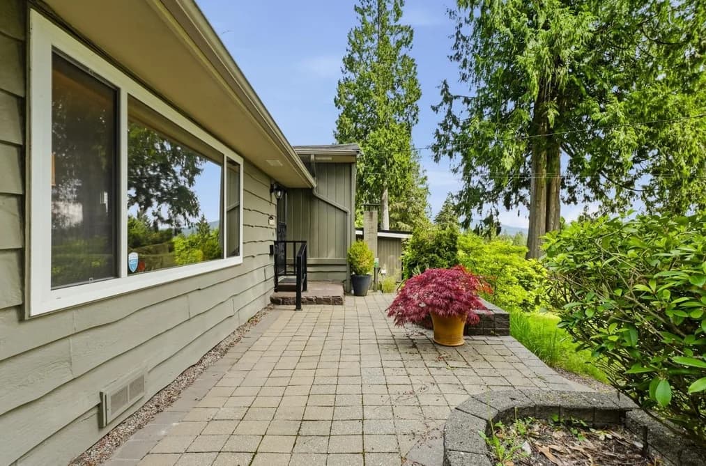 1380 COLEMAN STREET, North Vancouver, BC — Residential for Sale - Main Photo