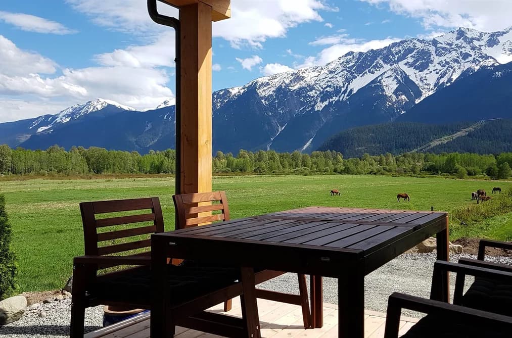 1380 COLLINS ROAD, Pemberton, BC — Residential for Sale - Main Photo