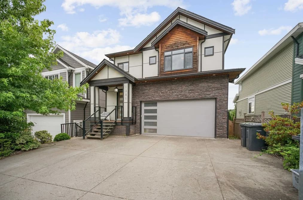 1381 COAST MERIDIAN ROAD, Coquitlam, BC — Residential for Sale - Photo 2