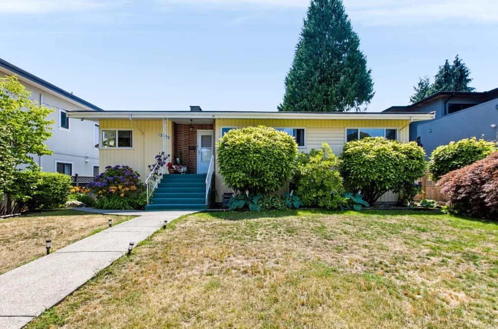 13830 BLACKBURN AVENUE, White Rock, BC — Residential for Sale - Main Photo
