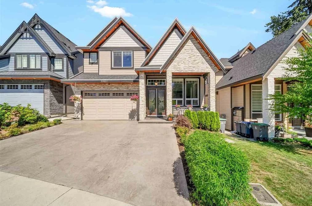 13837 60A AVENUE, Surrey, BC — Residential for Sale - Photo 2