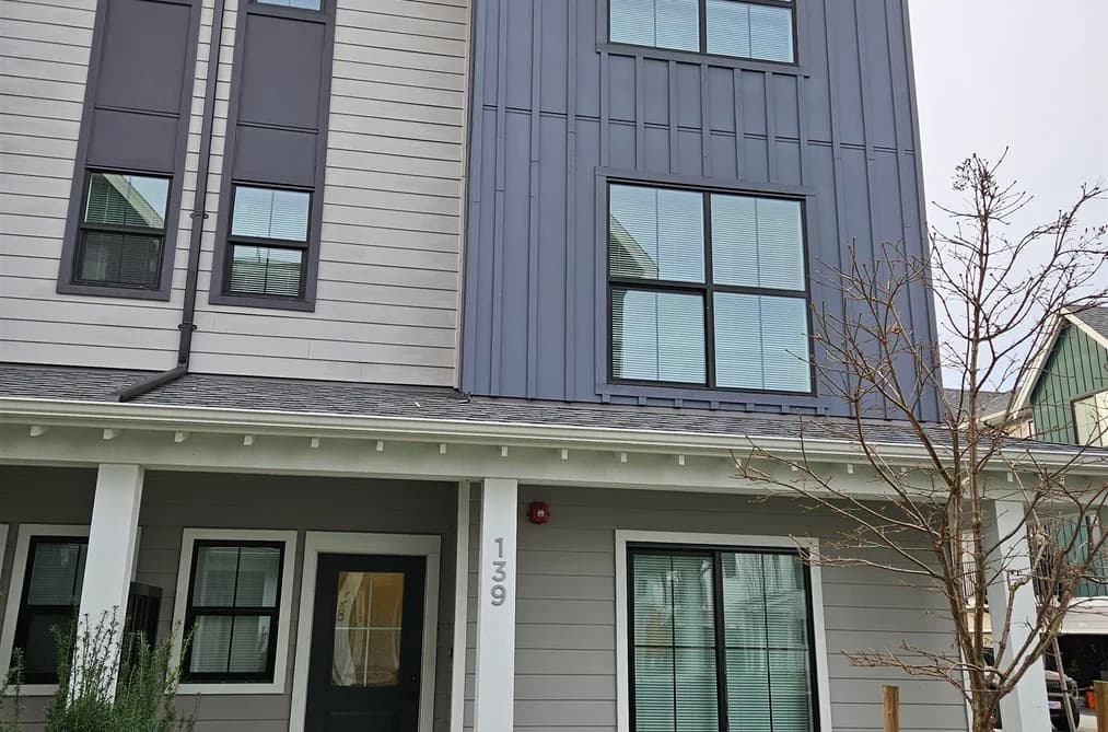 139 488 FURNESS STREET, New Westminster, BC — Residential for Sale - Photo 2