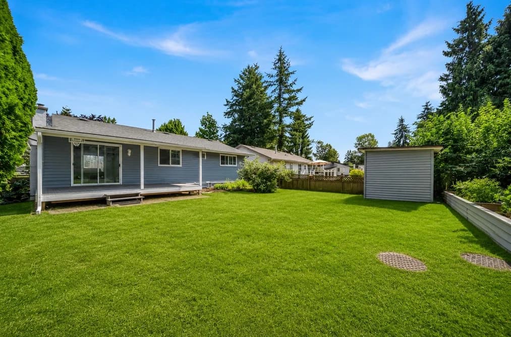 13914 80B AVENUE, Surrey, BC — Residential for Sale - Photo 2