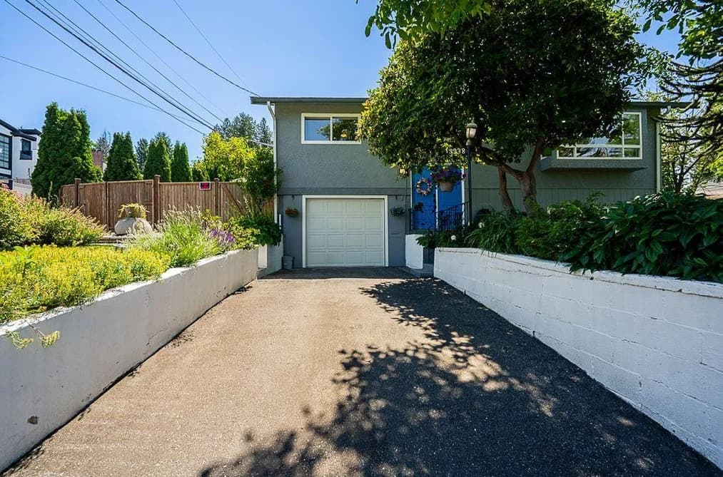 13938 115 AVENUE, Surrey, BC — Residential for Sale - Photo 2