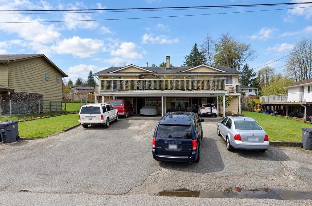 13948-13954 113A AVENUE, Surrey, BC — Residential Income for Sale - Main Photo