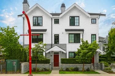 Townhouse for sale at 14 1133 Ridgewood Drive North Vancouver British Columbia - MLS: R3145631