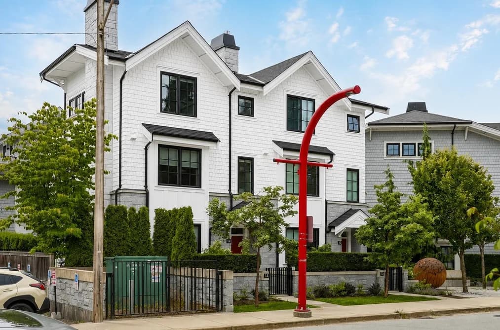 14 1133 RIDGEWOOD DRIVE, North Vancouver, BC — Residential for Sale - Photo 2