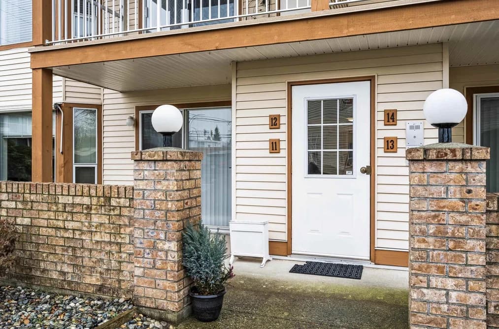 14 2456 WARE STREET, Abbotsford, BC — Residential for Sale - Photo 2