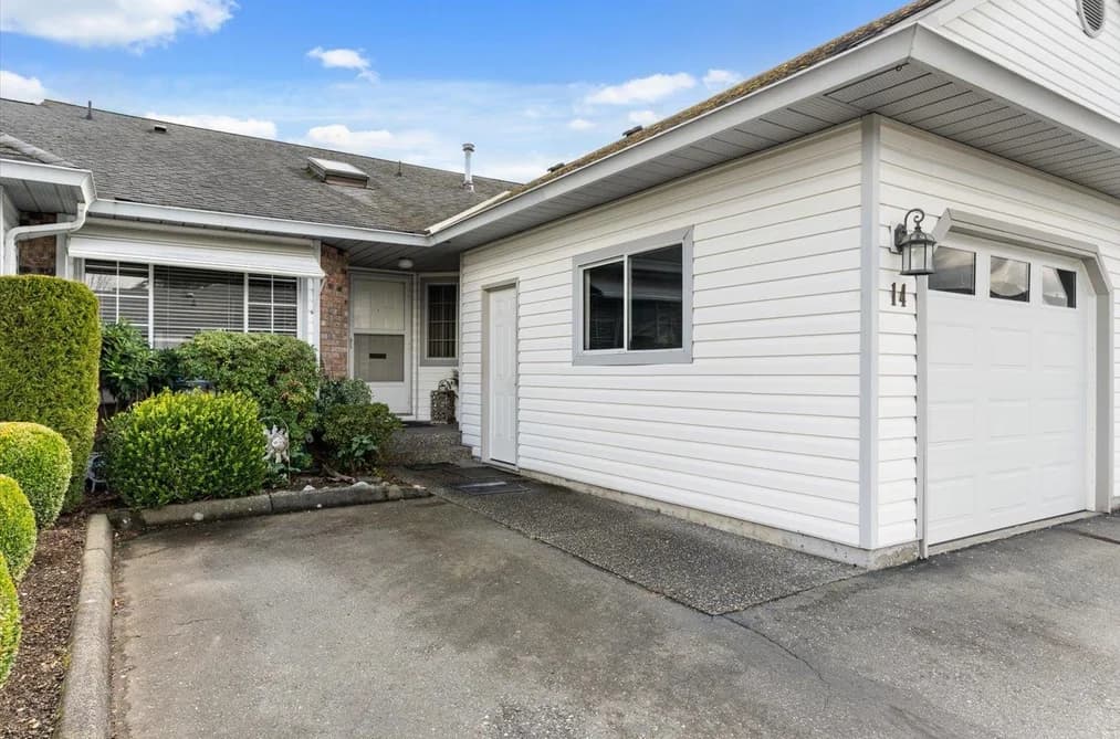 14 33922 KING ROAD, Abbotsford, BC — Residential for Sale - Photo 2