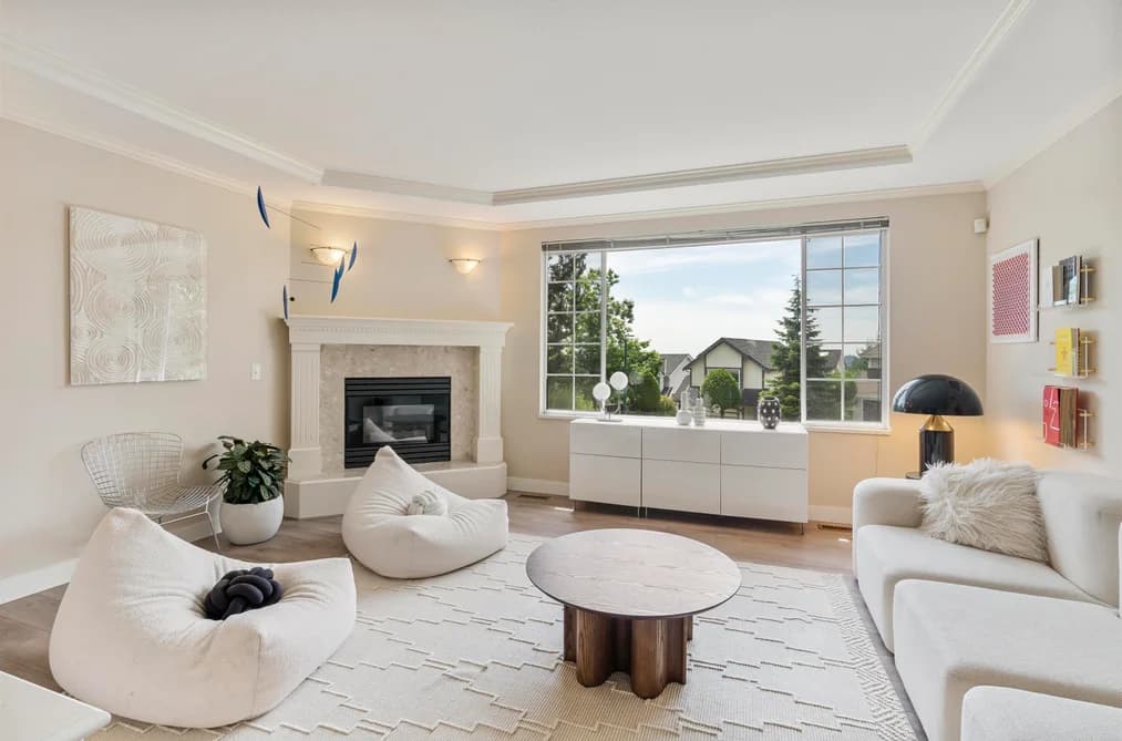 140 1495 LANSDOWNE DRIVE, Coquitlam, BC — Residential for Sale - Main Photo