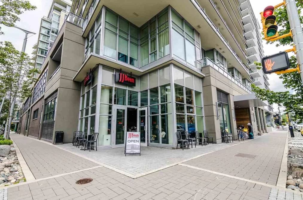 1401 1708 COLUMBIA STREET, Vancouver, BC — Residential for Sale - Photo 2