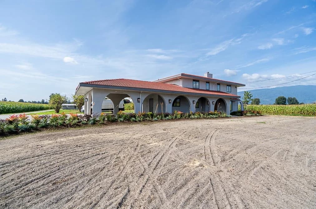 14017 HALE ROAD, Pitt Meadows, BC — Residential for Sale - Main Photo