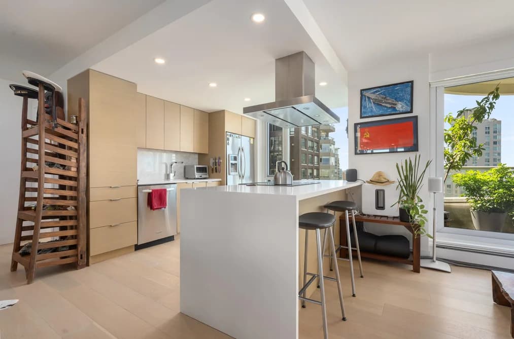 1402 1020 HARWOOD STREET, Vancouver, BC — Residential for Sale - Photo 2