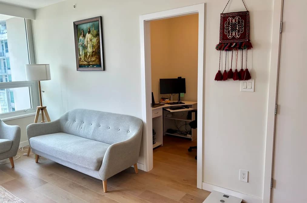 1403 125 E 14TH STREET, North Vancouver, BC — Residential for Sale - Photo 2