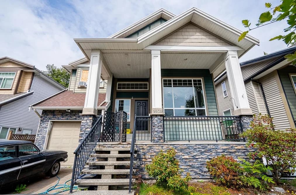 1403 CANIL AVENUE, New Westminster, BC — Residential for Sale - Photo 2