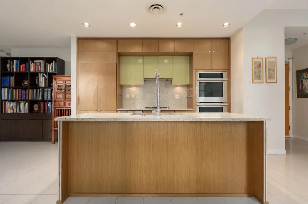 1404 1205 HOWE STREET, Vancouver, BC — Residential for Sale - Photo 2