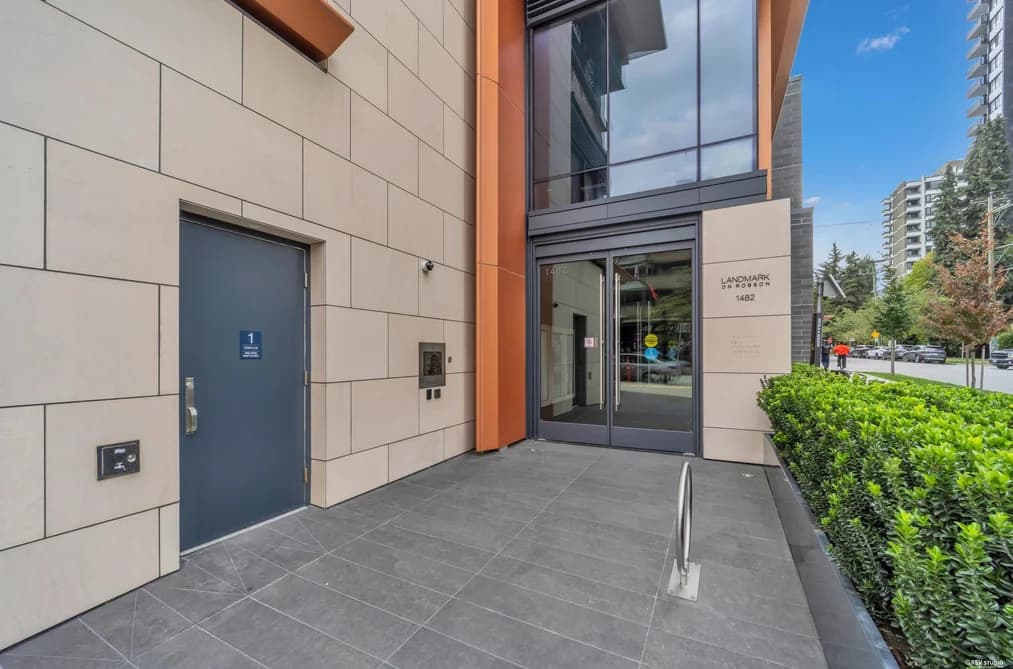 1404 1482 ROBSON STREET, Vancouver, BC — Residential for Sale - Photo 2