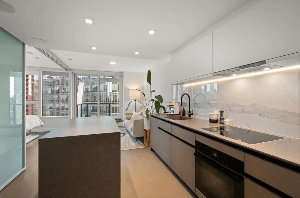 1404 620 CARDERO STREET, Vancouver, BC — Residential for Sale - Main Photo