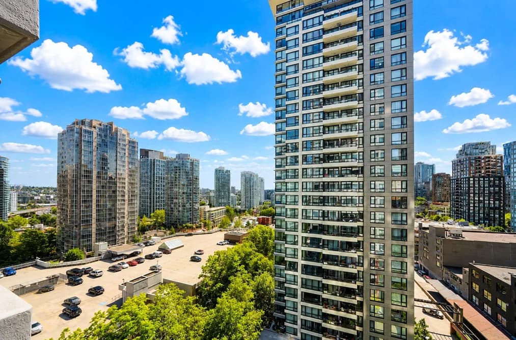 1405 909 MAINLAND STREET, Vancouver, BC — Residential for Sale - Photo 2