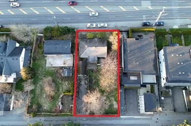 House for sale at 14068 North Bluff Road White Rock British Columbia - MLS: R3093590