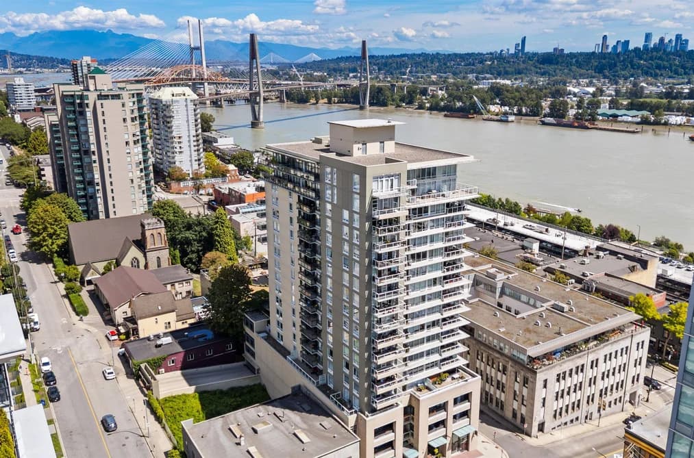 1408 39 SIXTH STREET, New Westminster, BC — Residential for Sale - Main Photo