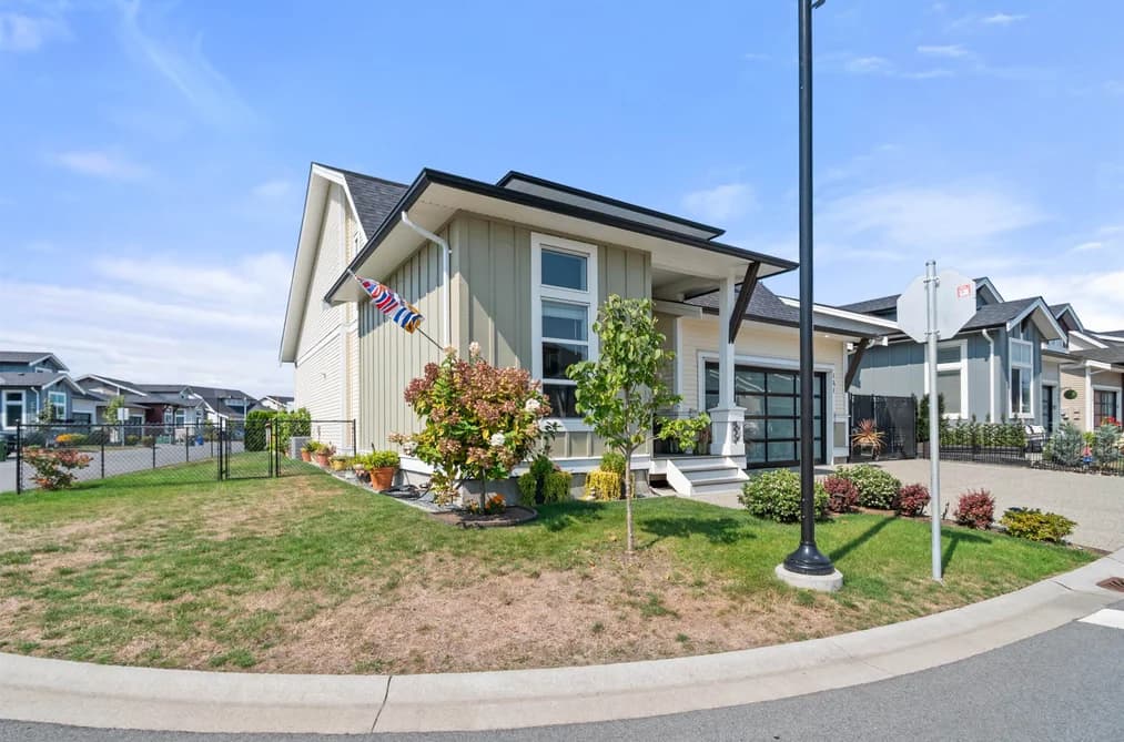 141 46213 HAKWELES ROAD, Chilliwack, BC — Residential for Sale - Photo 2