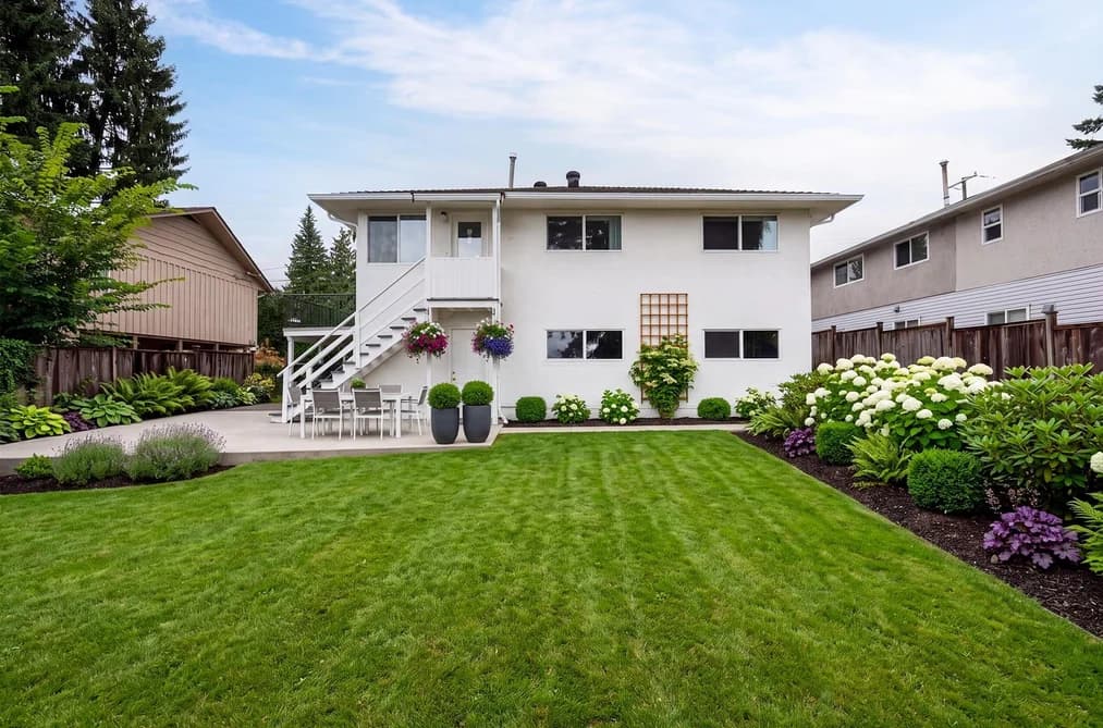 1410 DANSEY AVENUE, Coquitlam, BC — Residential for Sale - Photo 2