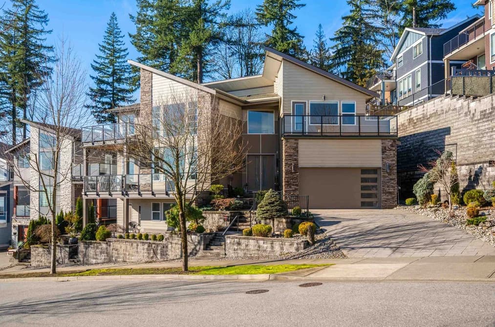 1412 STRAWLINE HILL STREET, Coquitlam, BC — Residential for Sale - Photo 2