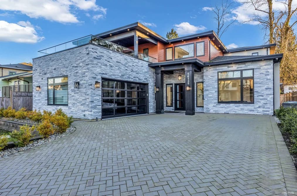 14138 75A AVENUE, Surrey, BC — Residential for Sale - Main Photo