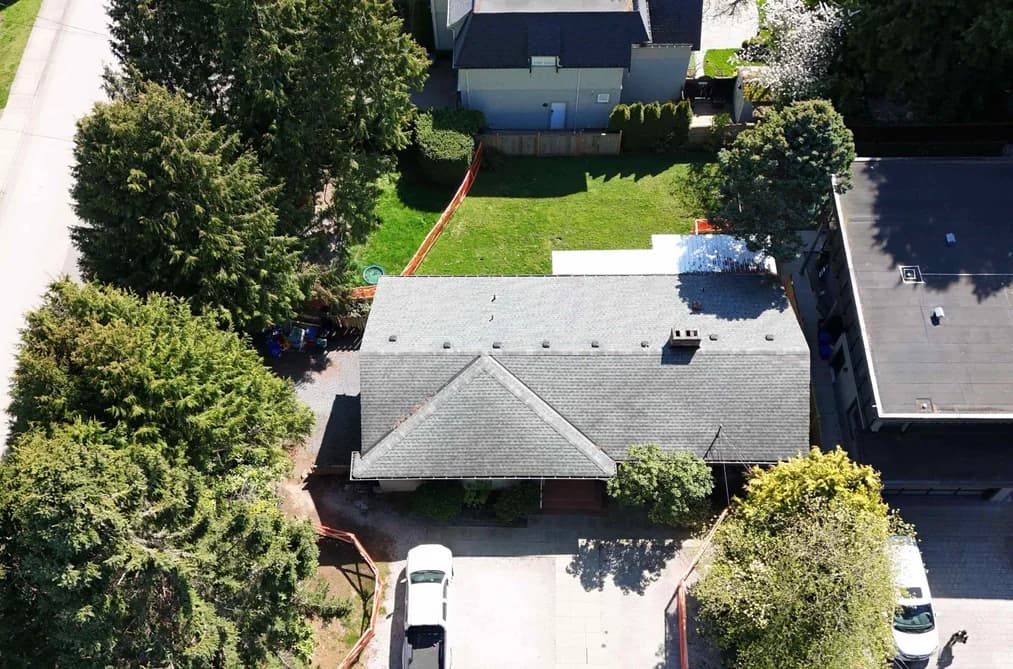 14150 BLACKBURN AVENUE, White Rock, BC — Residential for Sale - Photo 2