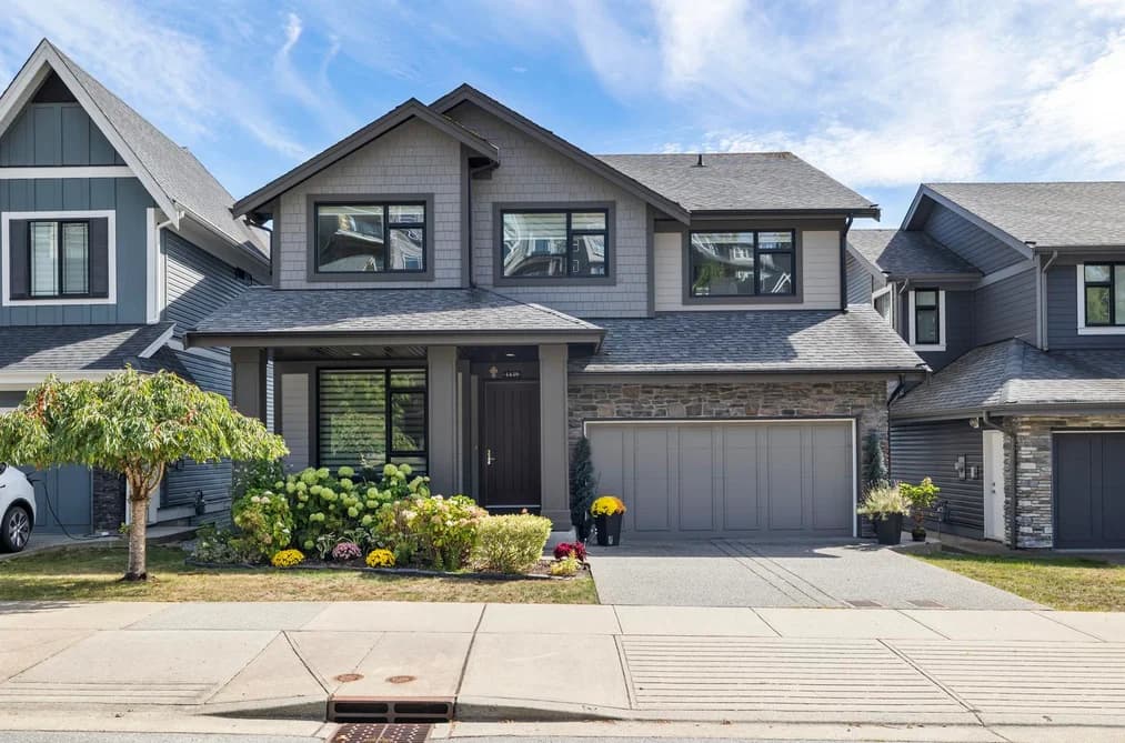 1419 STRAWLINE HILL STREET, Coquitlam, BC — Residential for Sale - Main Photo
