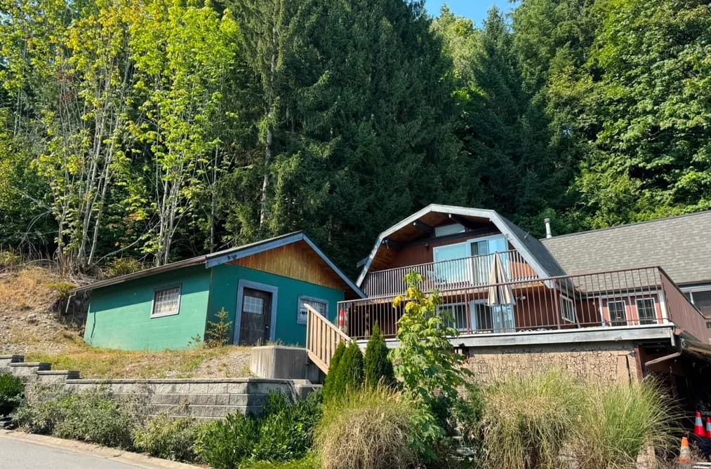 1420 PIPELINE ROAD, Coquitlam, BC — Residential for Sale - Main Photo
