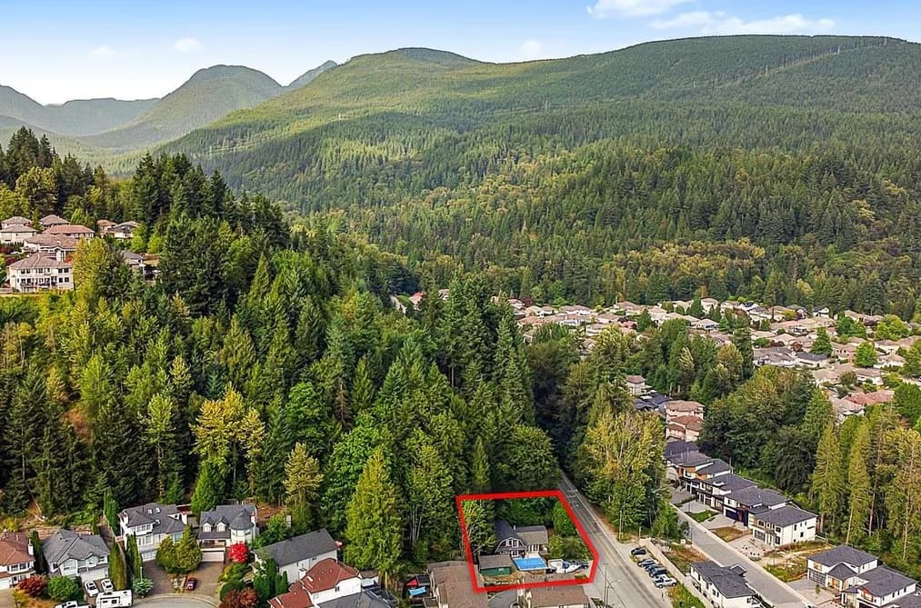 1420 PIPELINE ROAD, Coquitlam, BC — Residential for Sale - Photo 2