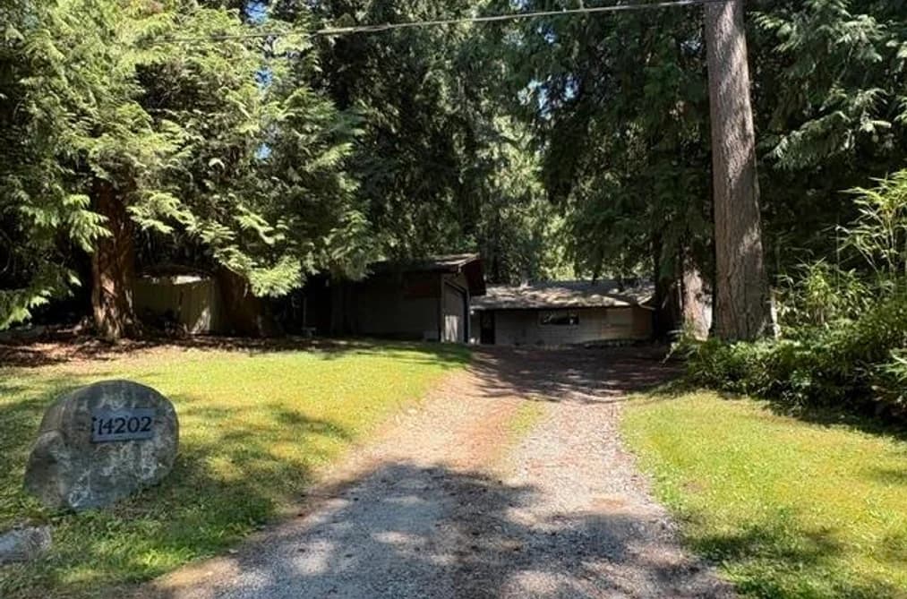 14202 MARC ROAD, Maple Ridge, BC — Residential for Sale - Photo 2