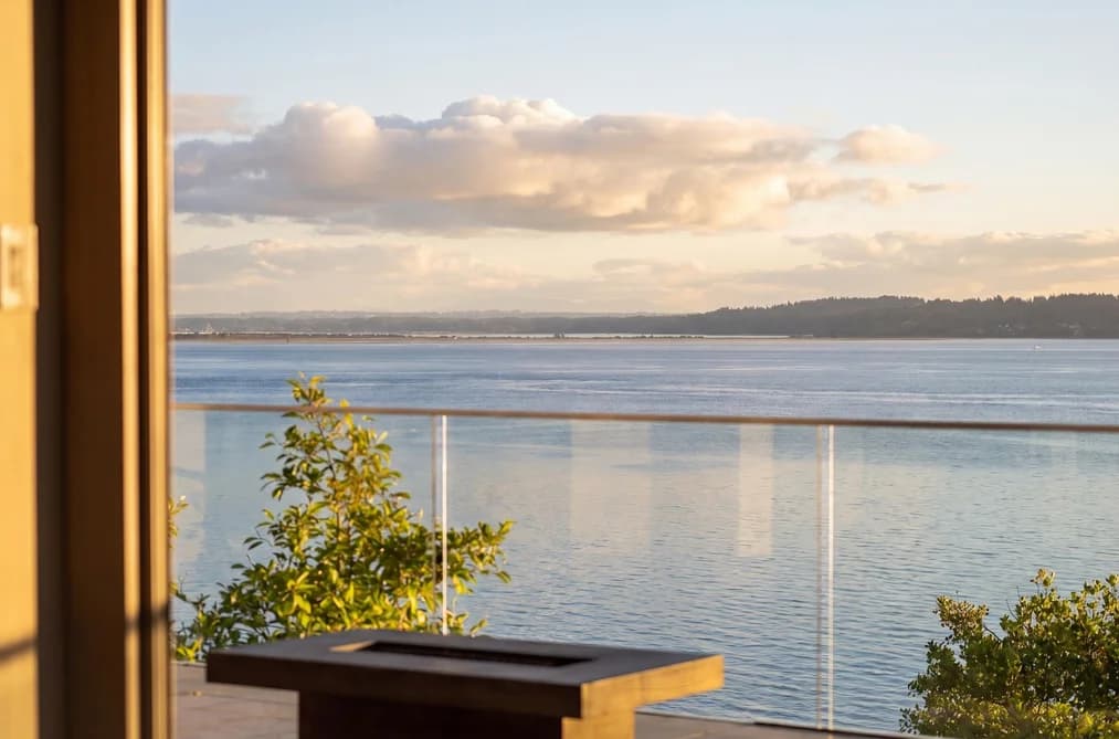 14220 MARINE DRIVE, White Rock, BC — Residential for Sale - Photo 2