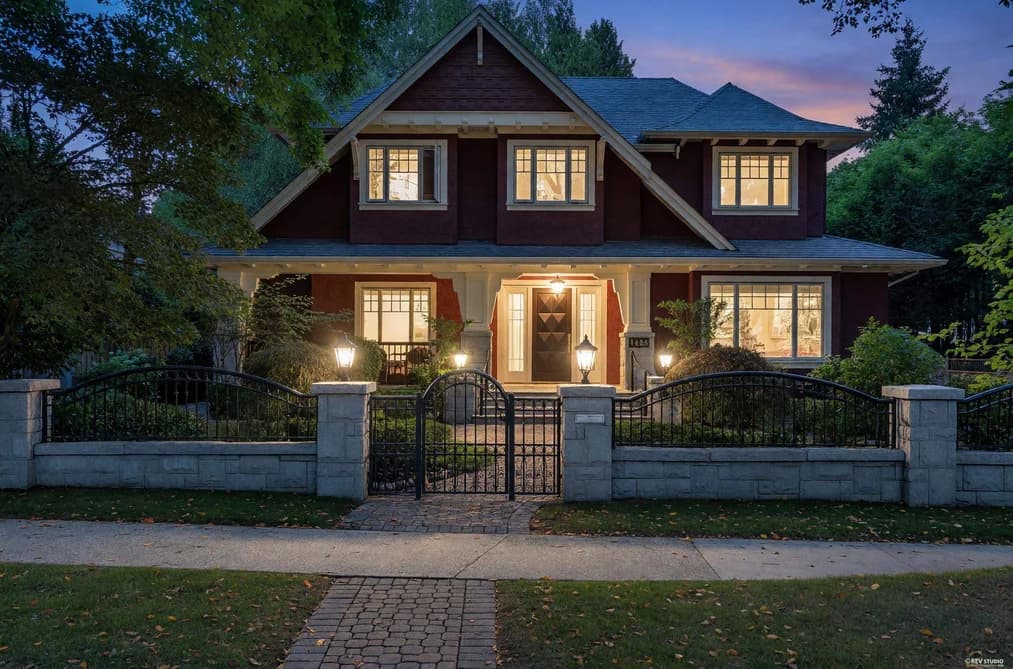 1425 W 26TH AVENUE, Vancouver, BC — Residential for Sale - Main Photo