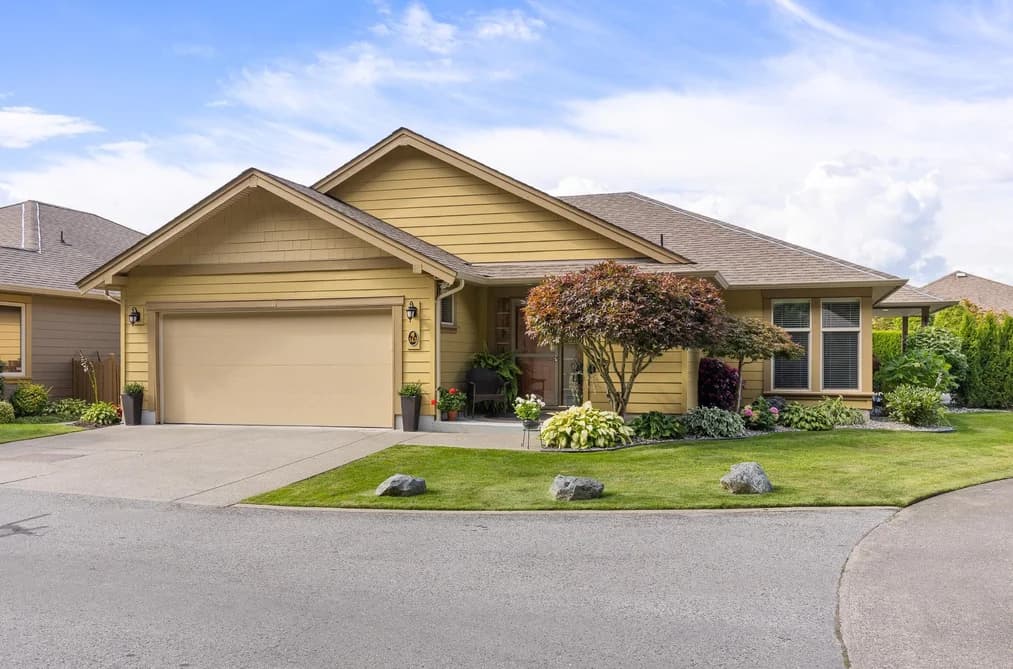 143 46000 THOMAS ROAD, Chilliwack, BC — Residential for Sale - Main Photo