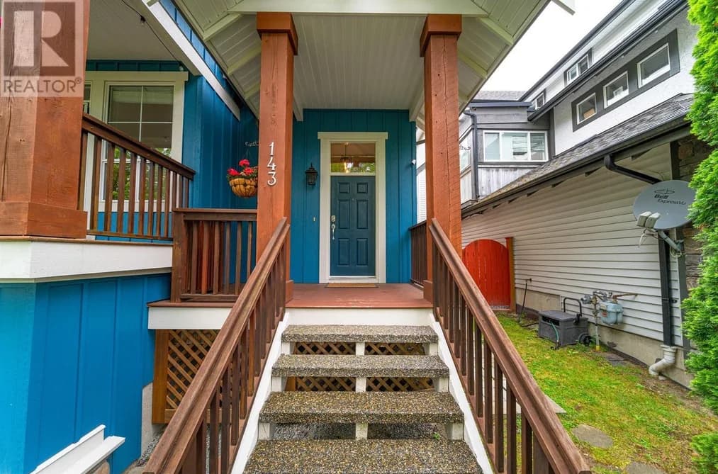 143 MAPLE DRIVE, Port Moody, BC — Residential for Sale - Photo 2