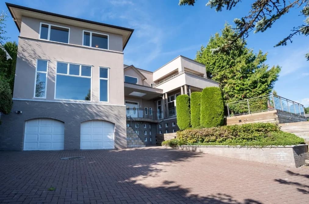 1437 BRAMWELL ROAD, West Vancouver, BC — Residential for Sale - Photo 2