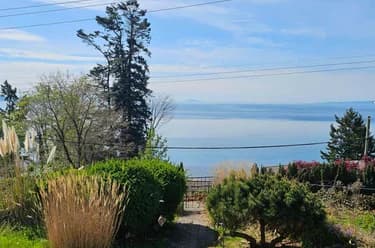 House for sale at 14391 Marine Drive White Rock British Columbia - MLS: R3115082